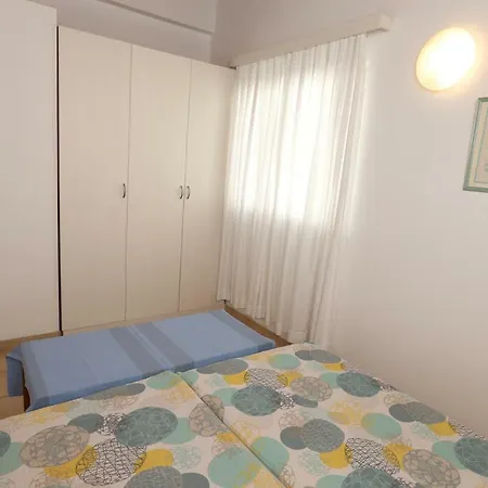 Apartment Alan With Terrace