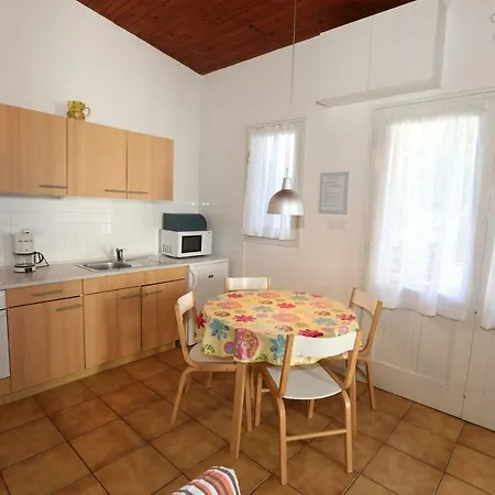 Apartment Alan With Terrace